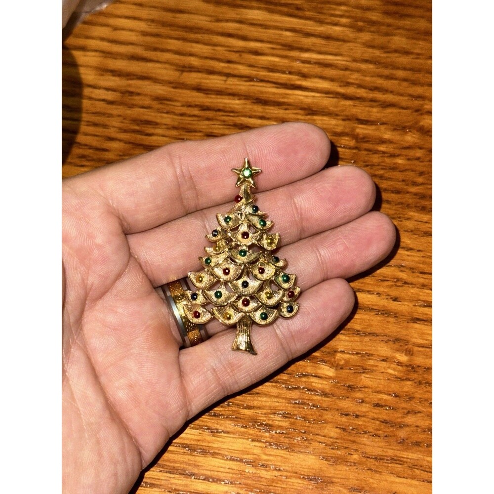 Vintage Gerry's Christmas Tree Brooch Gold Tone Enamel Grandma core 1960s MCM